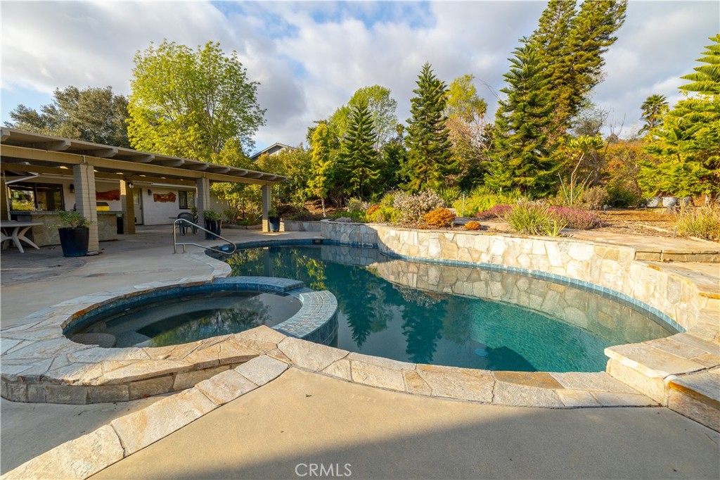 1256 Pleiades Drive