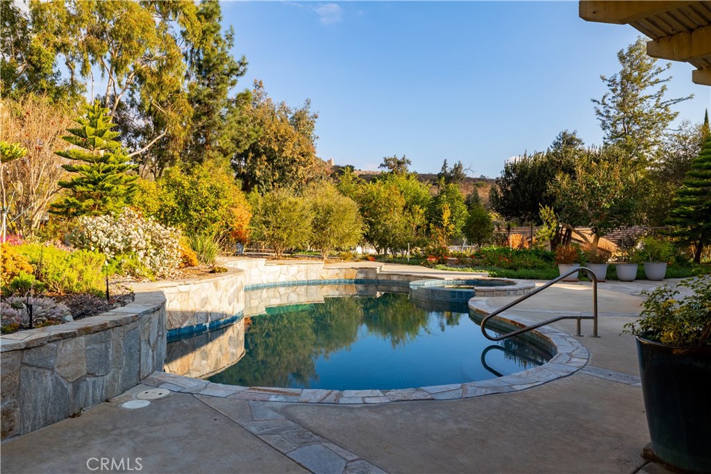 1256 Pleiades Drive