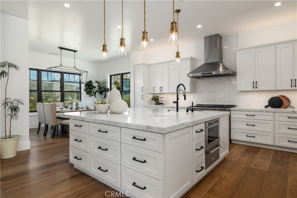 3325 Sagewood Hills Road