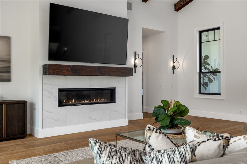 3325 Sagewood Hills Road