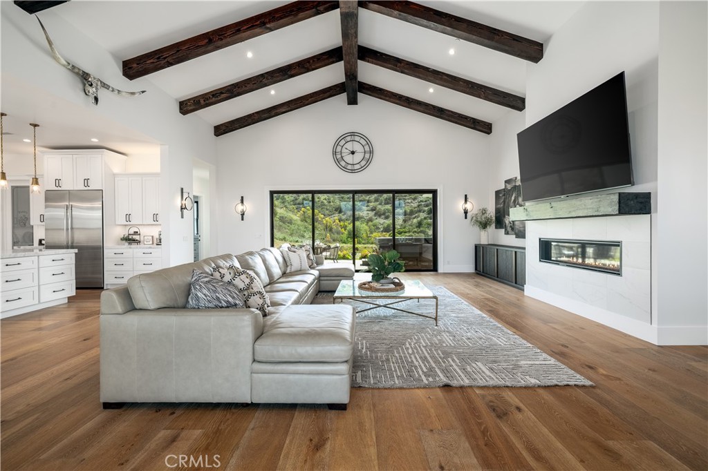 3325 Sagewood Hills Road