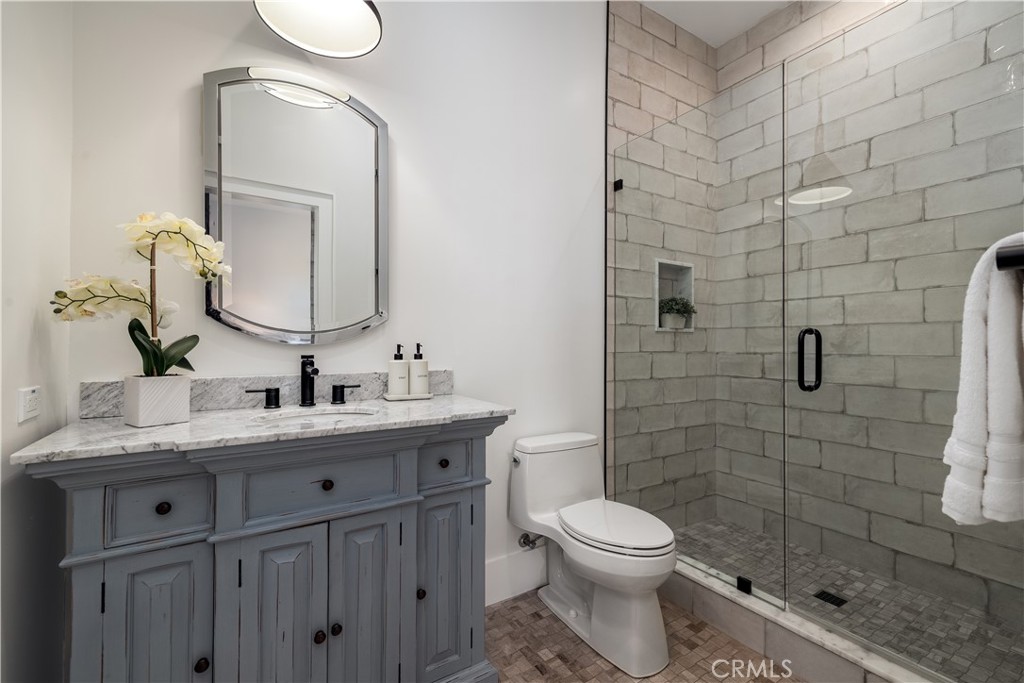 3325 Sagewood Hills Road