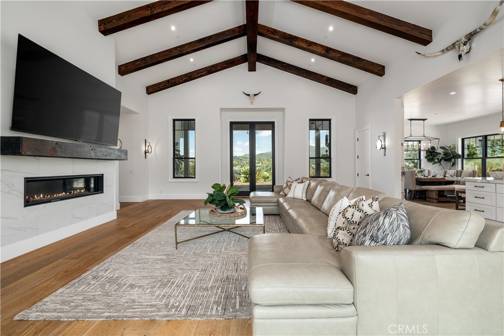 3325 Sagewood Hills Road