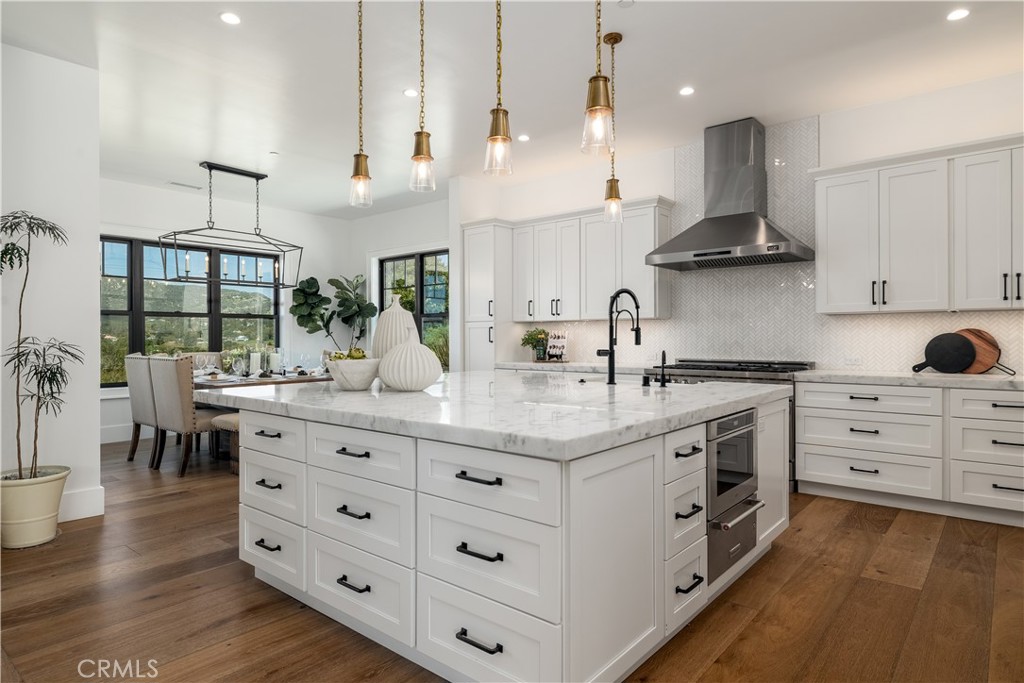 3325 Sagewood Hills Road