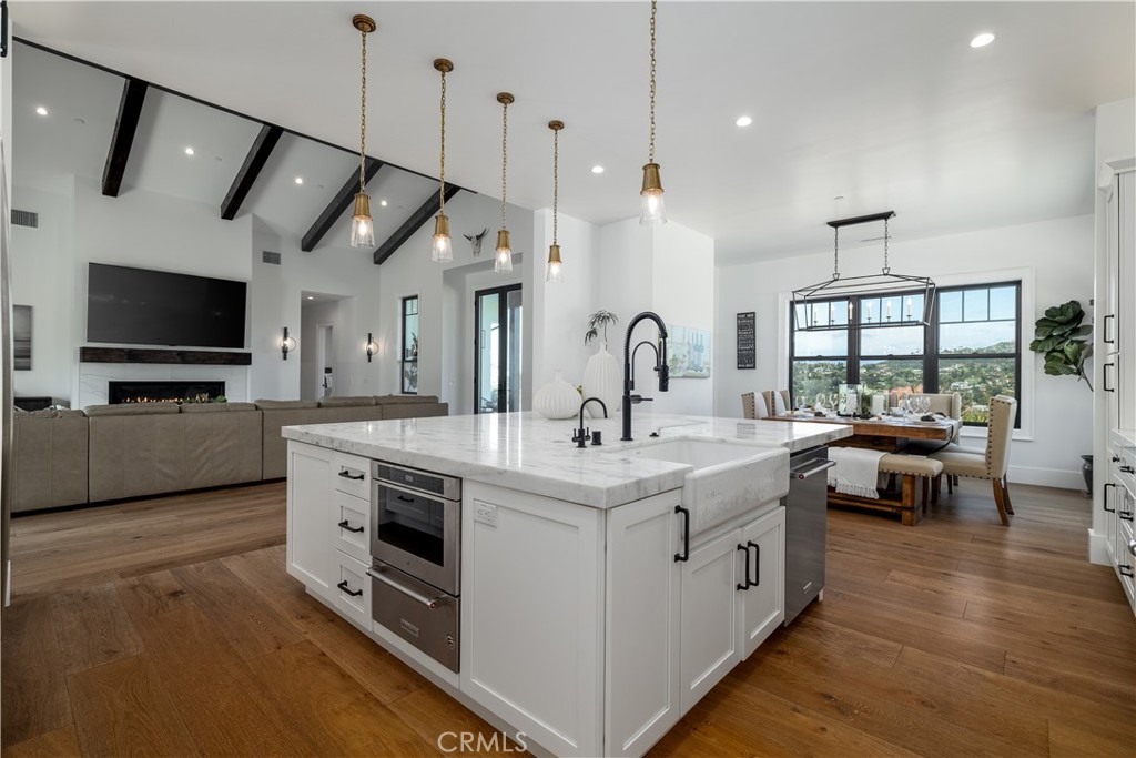 3325 Sagewood Hills Road