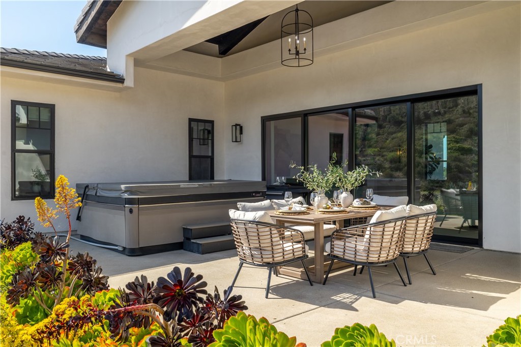 3325 Sagewood Hills Road