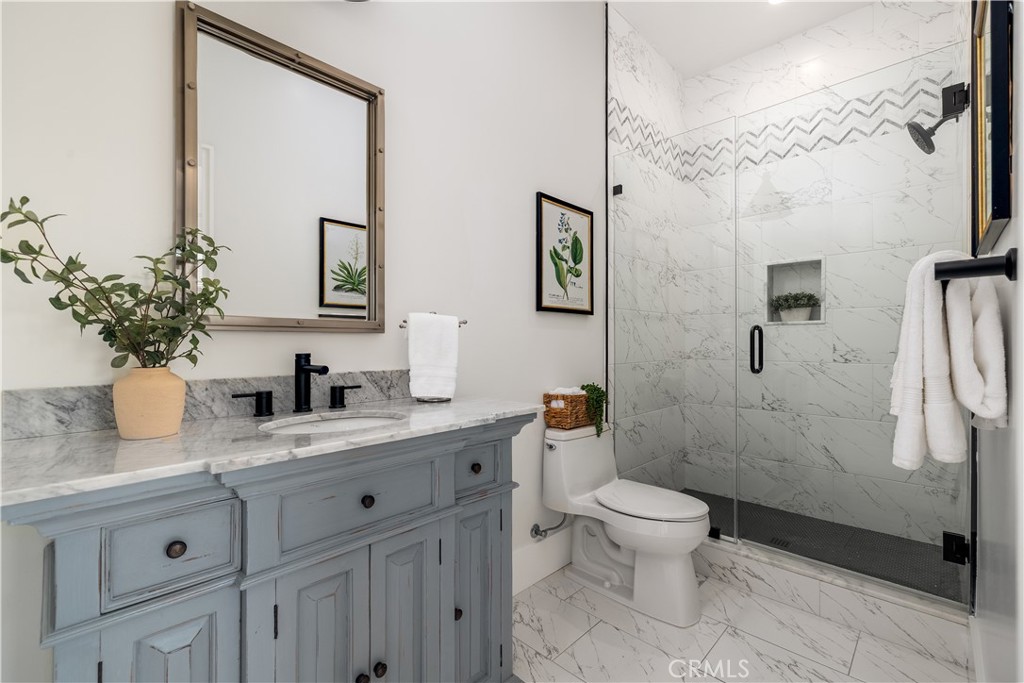 3325 Sagewood Hills Road