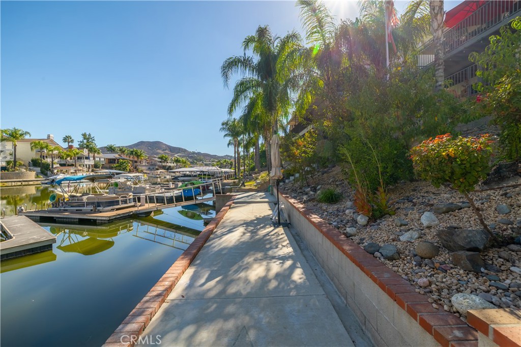 30042 Point Marina