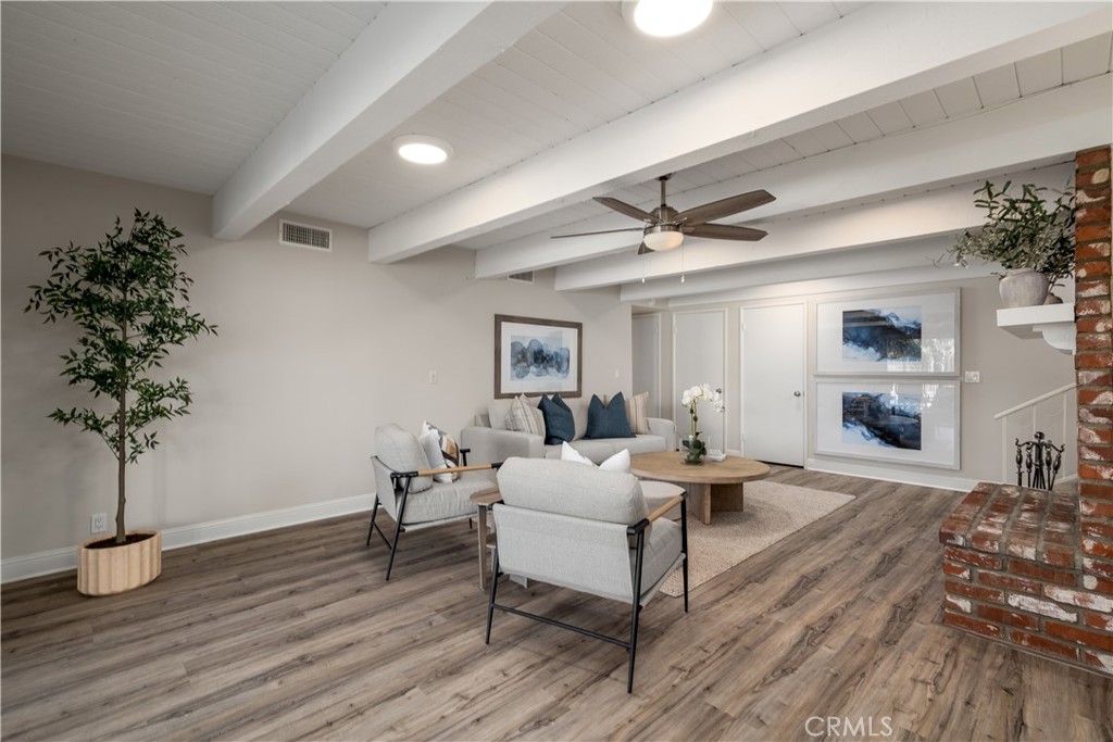 30042 Point Marina