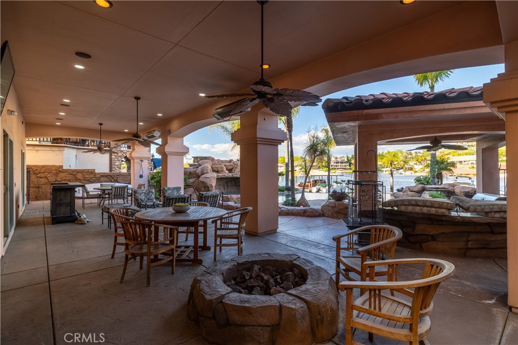 22986 Gray Fox Drive