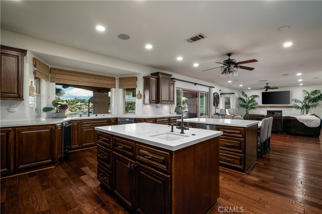 22986 Gray Fox Drive