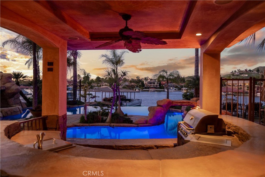 22986 Gray Fox Drive