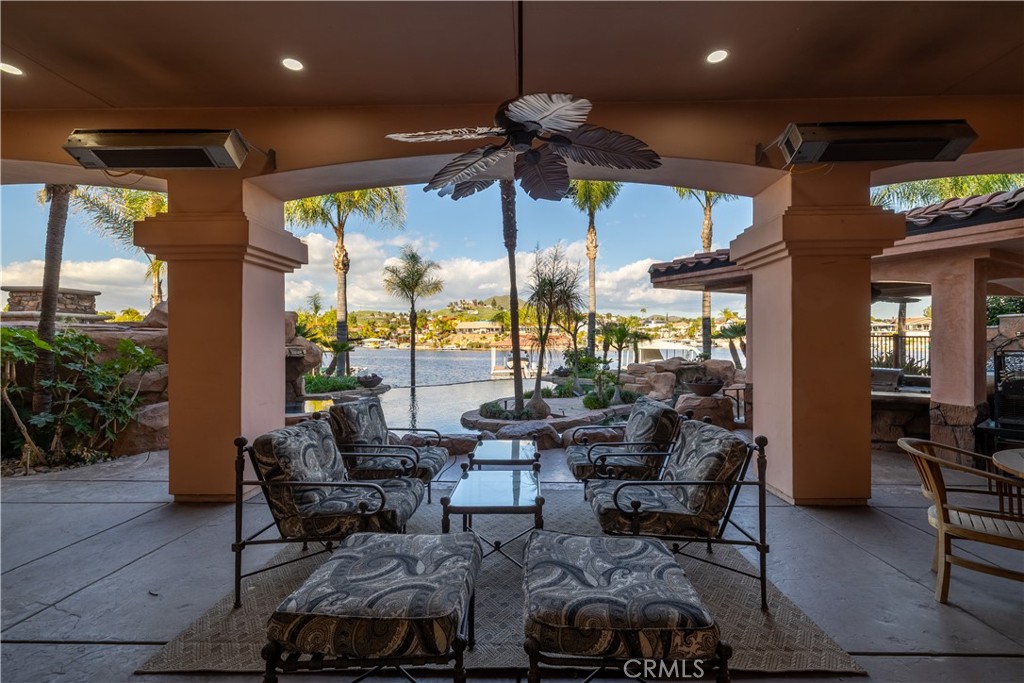 22986 Gray Fox Drive