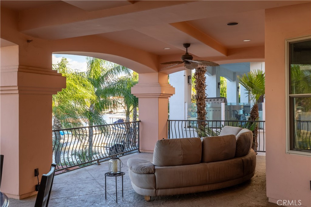 22986 Gray Fox Drive