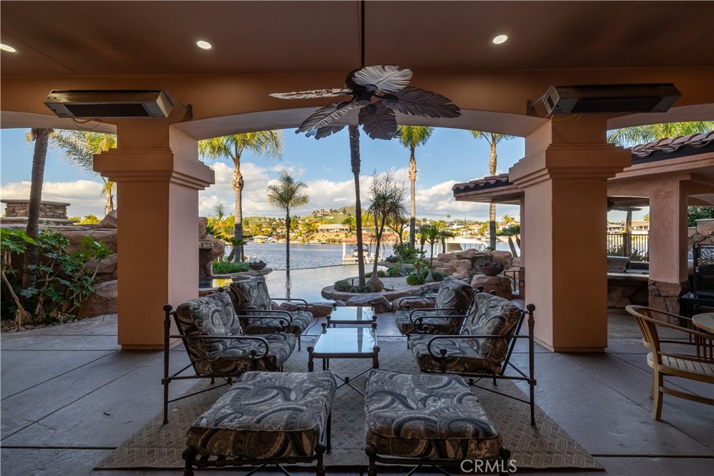 22986 Gray Fox Drive