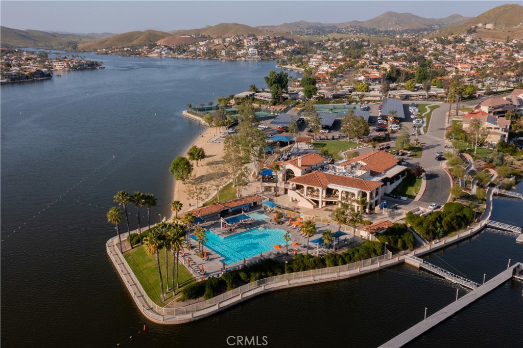 22986 Gray Fox Drive