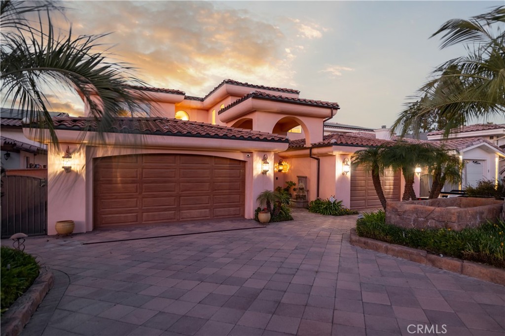 22986 Gray Fox Drive