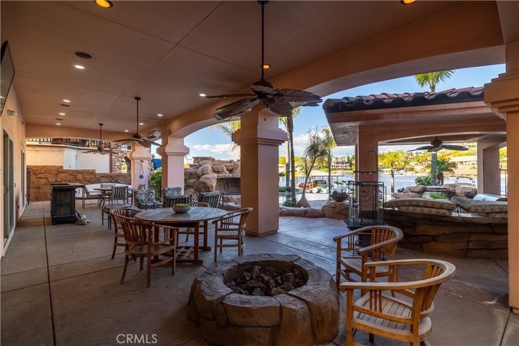 22986 Gray Fox Drive