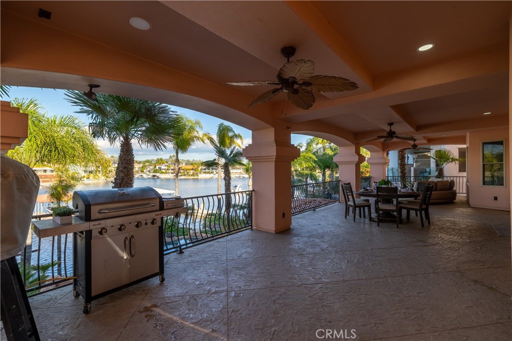 22986 Gray Fox Drive