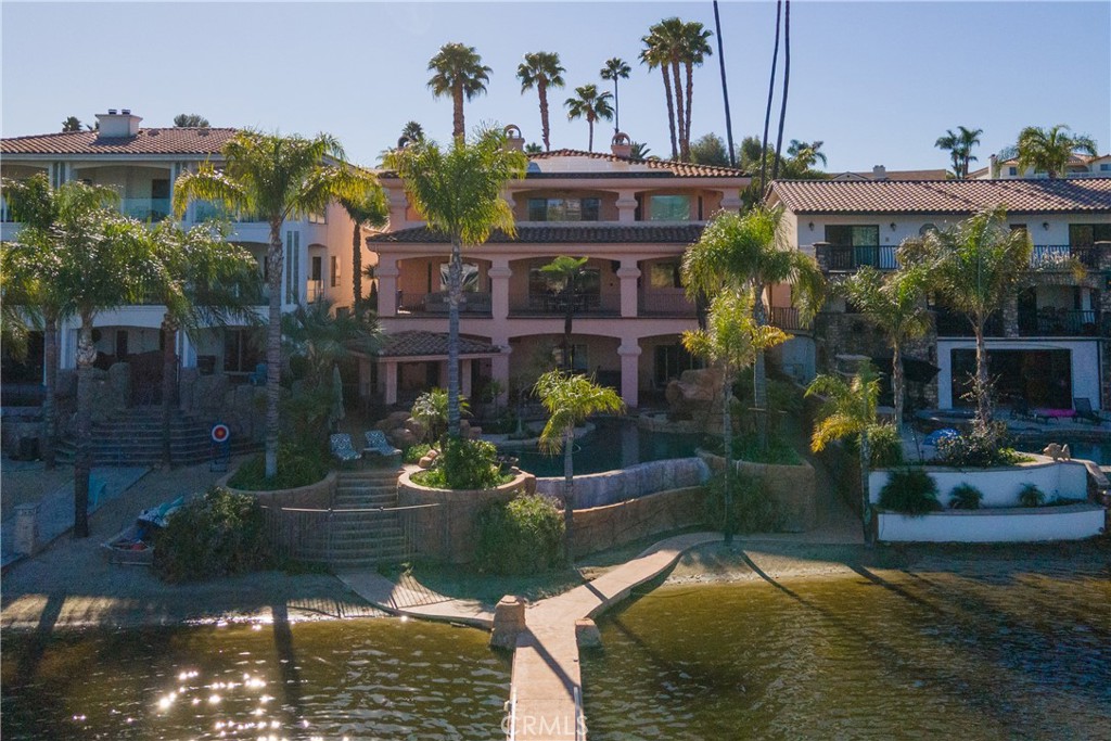 22986 Gray Fox Drive