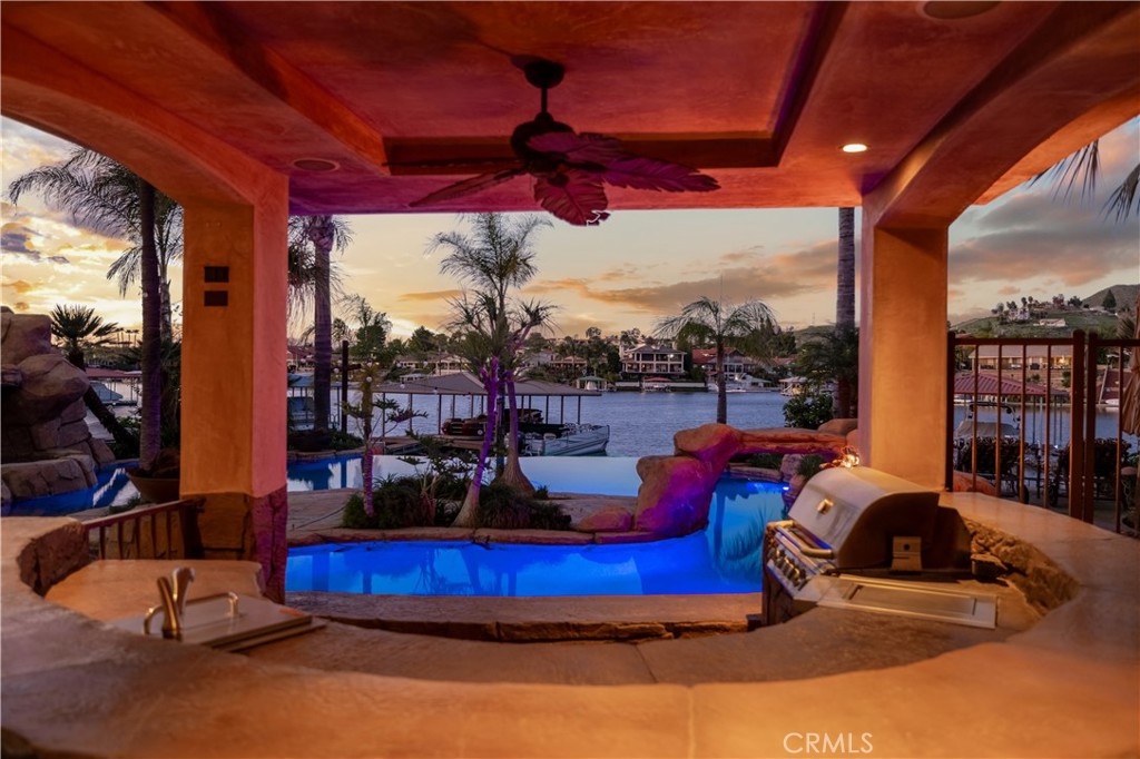 22986 Gray Fox Drive