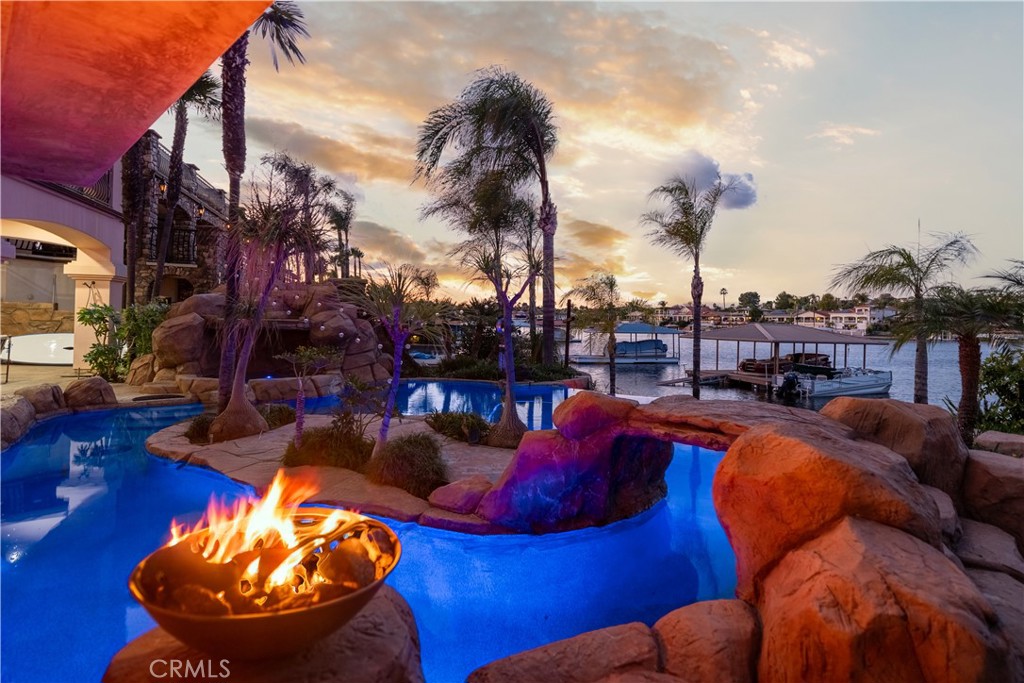 22986 Gray Fox Drive