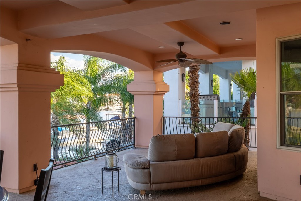 22986 Gray Fox Drive