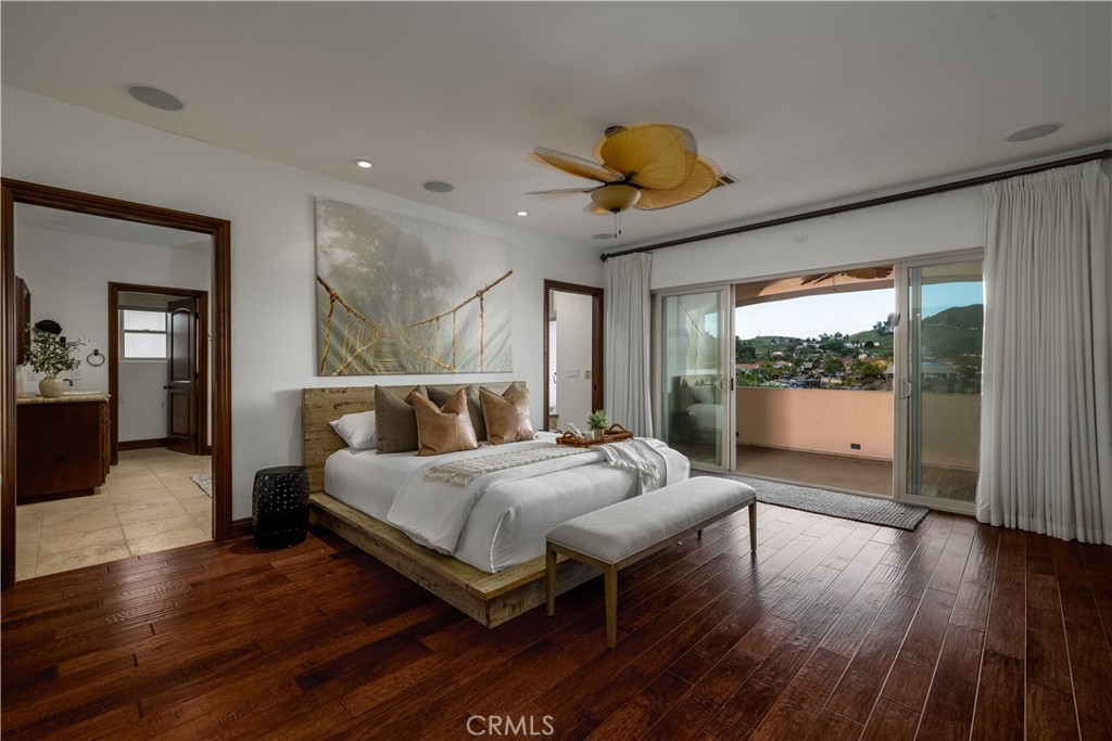 22986 Gray Fox Drive