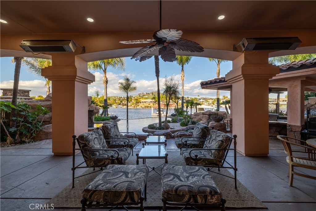 22986 Gray Fox Drive