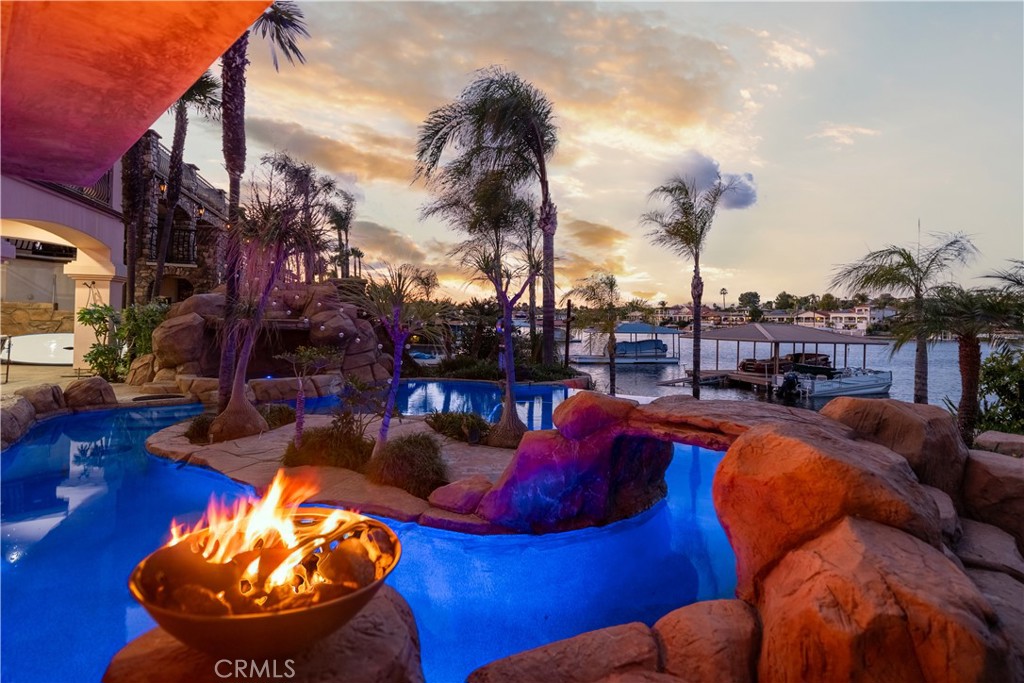 22986 Gray Fox Drive