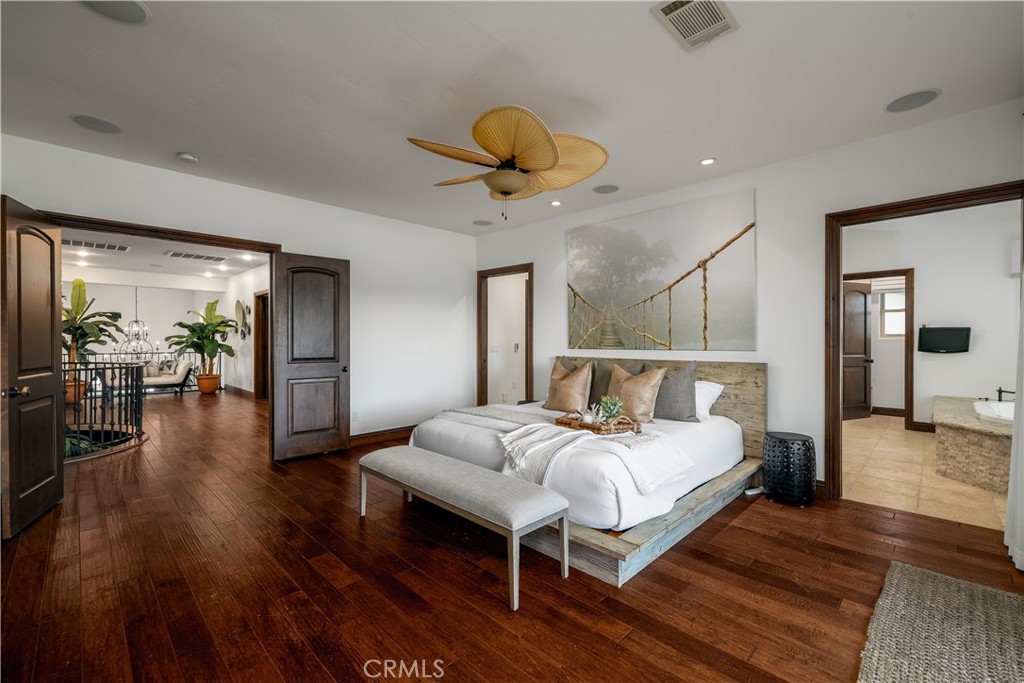 22986 Gray Fox Drive