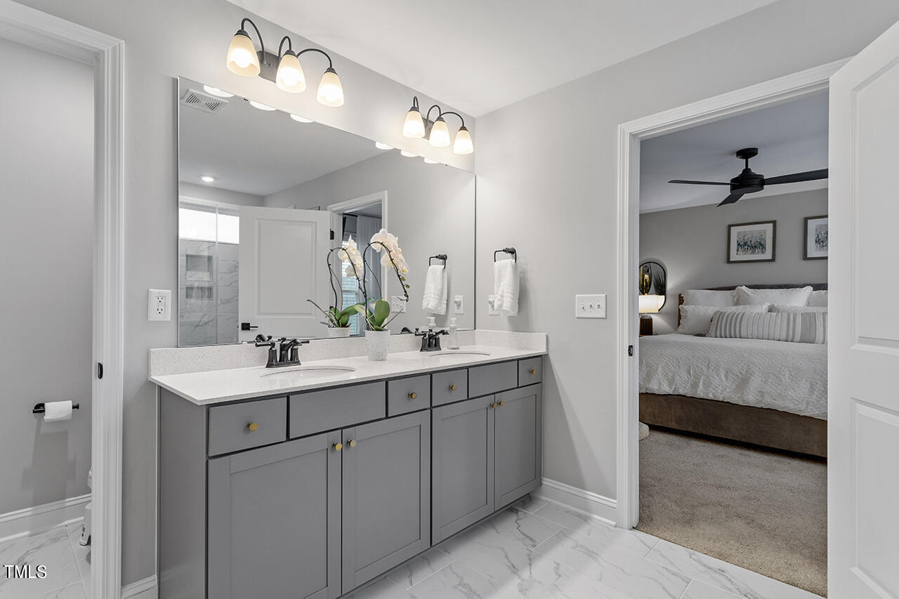 3165 Secret Passage Way