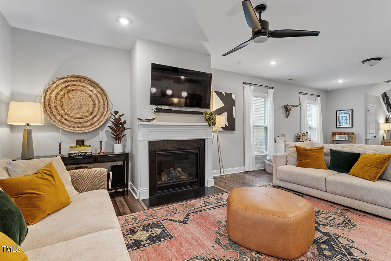 3165 Secret Passage Way