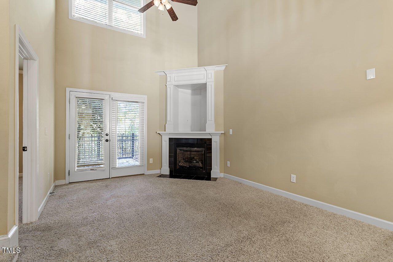 856 Queen City Crescent