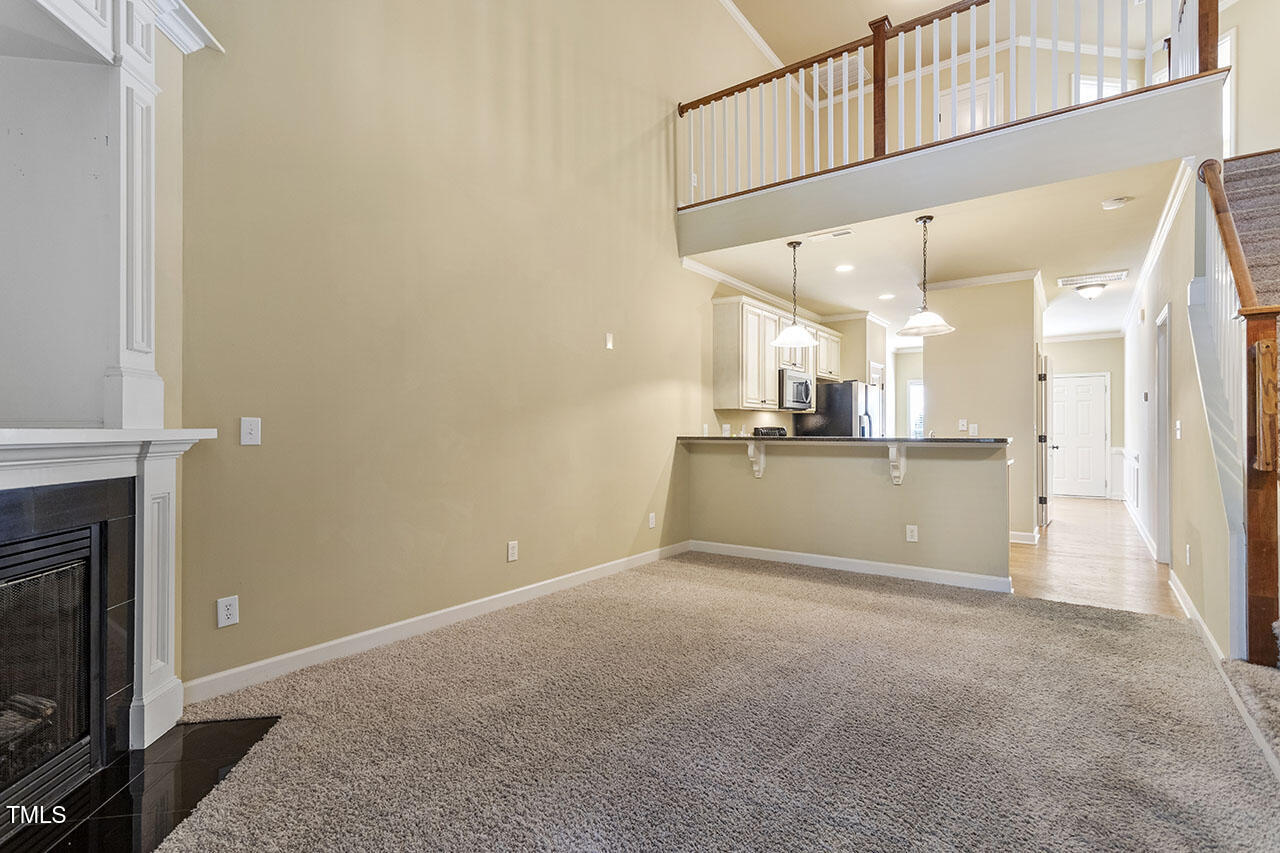 856 Queen City Crescent