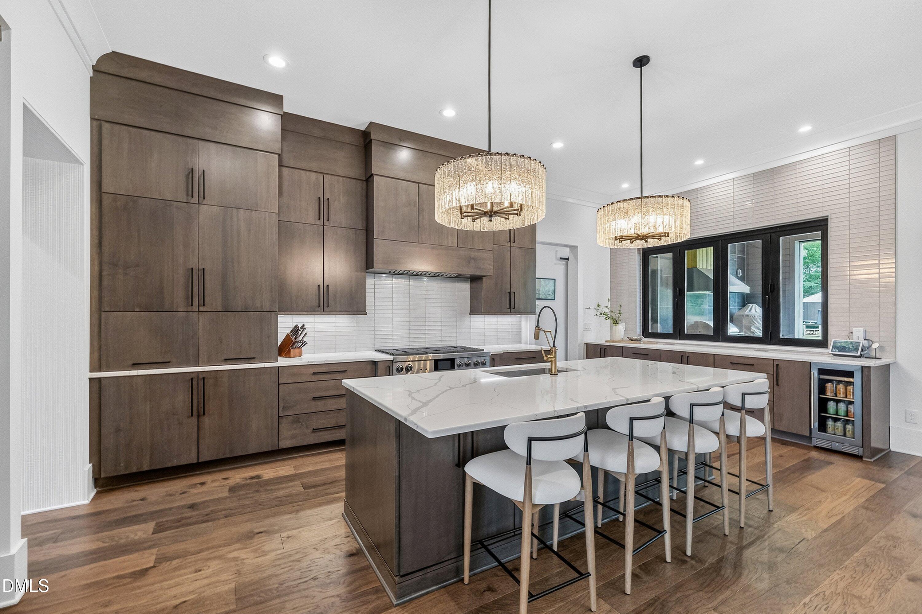 1640 Estate Valley Lane