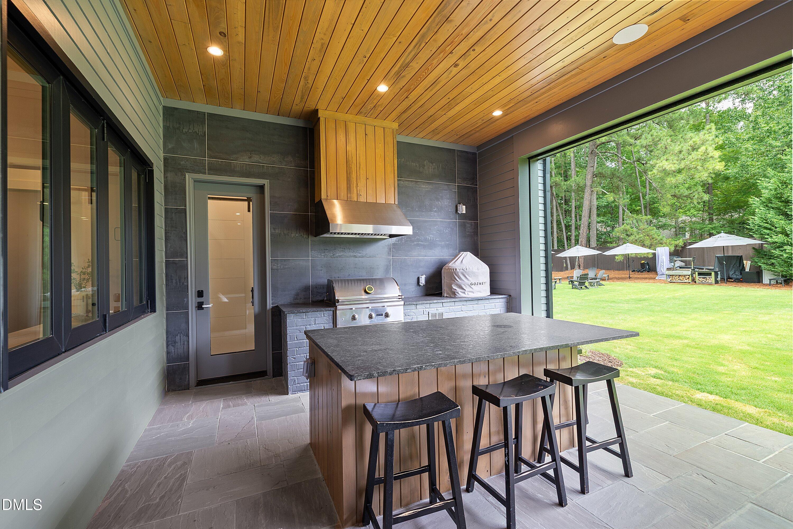 1640 Estate Valley Lane