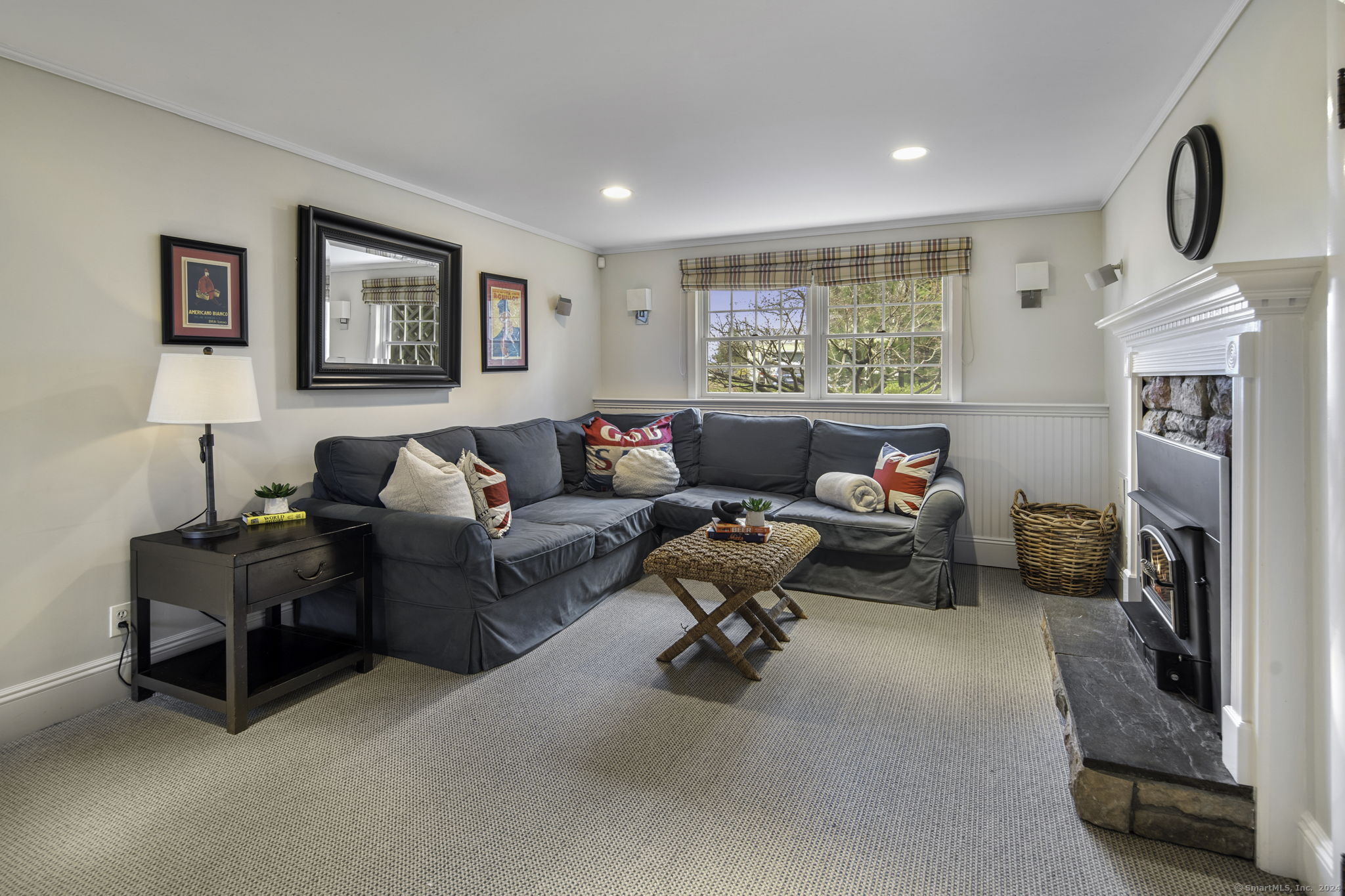 2 Norport Drive