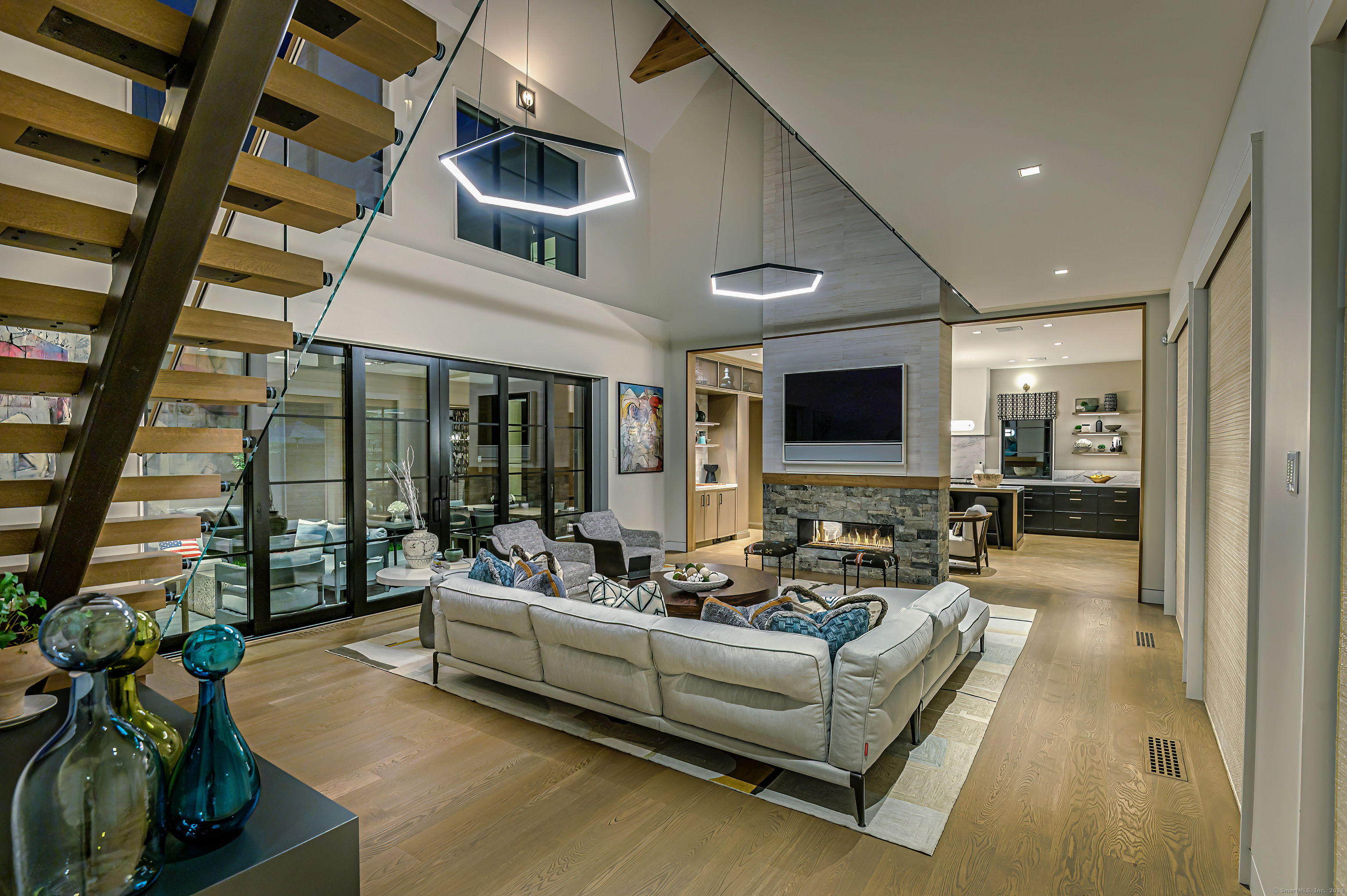121 High Ridge Avenue