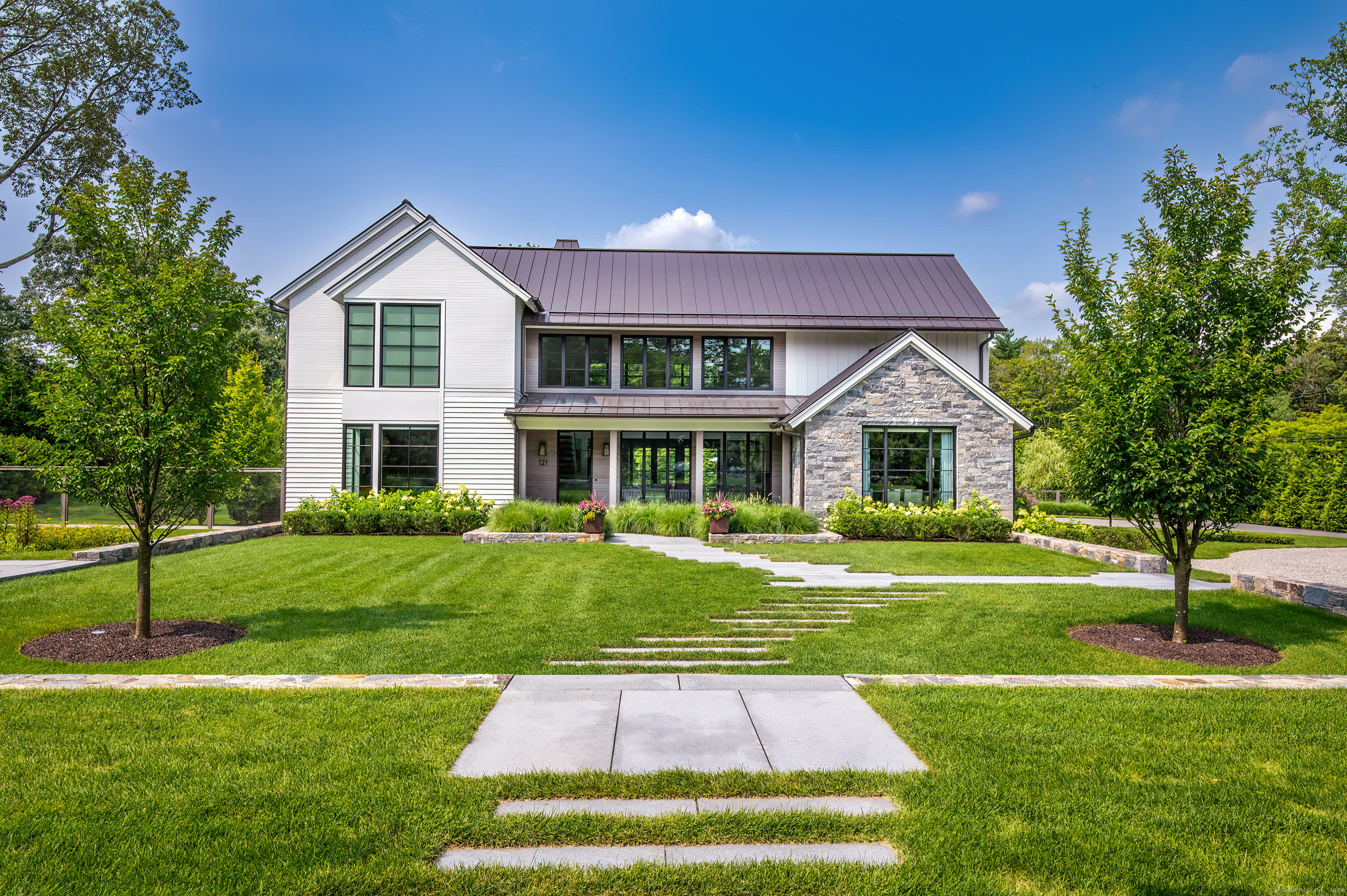 121 High Ridge Avenue