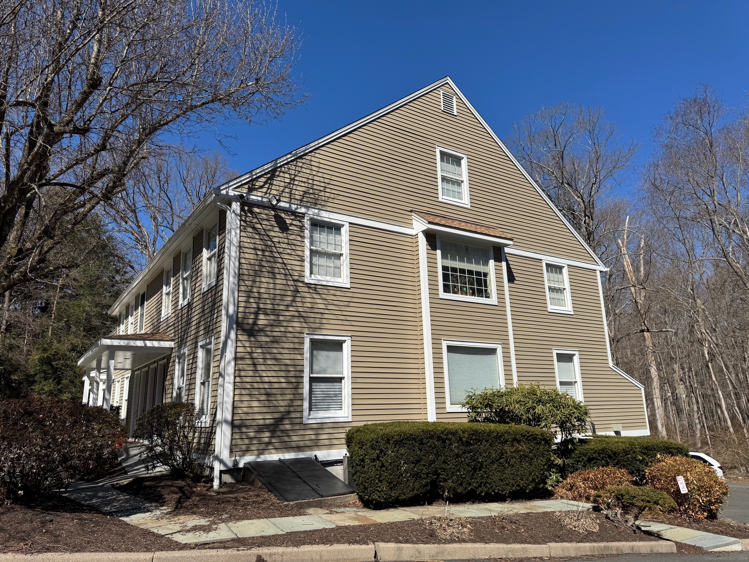 56 Portland Avenue 18