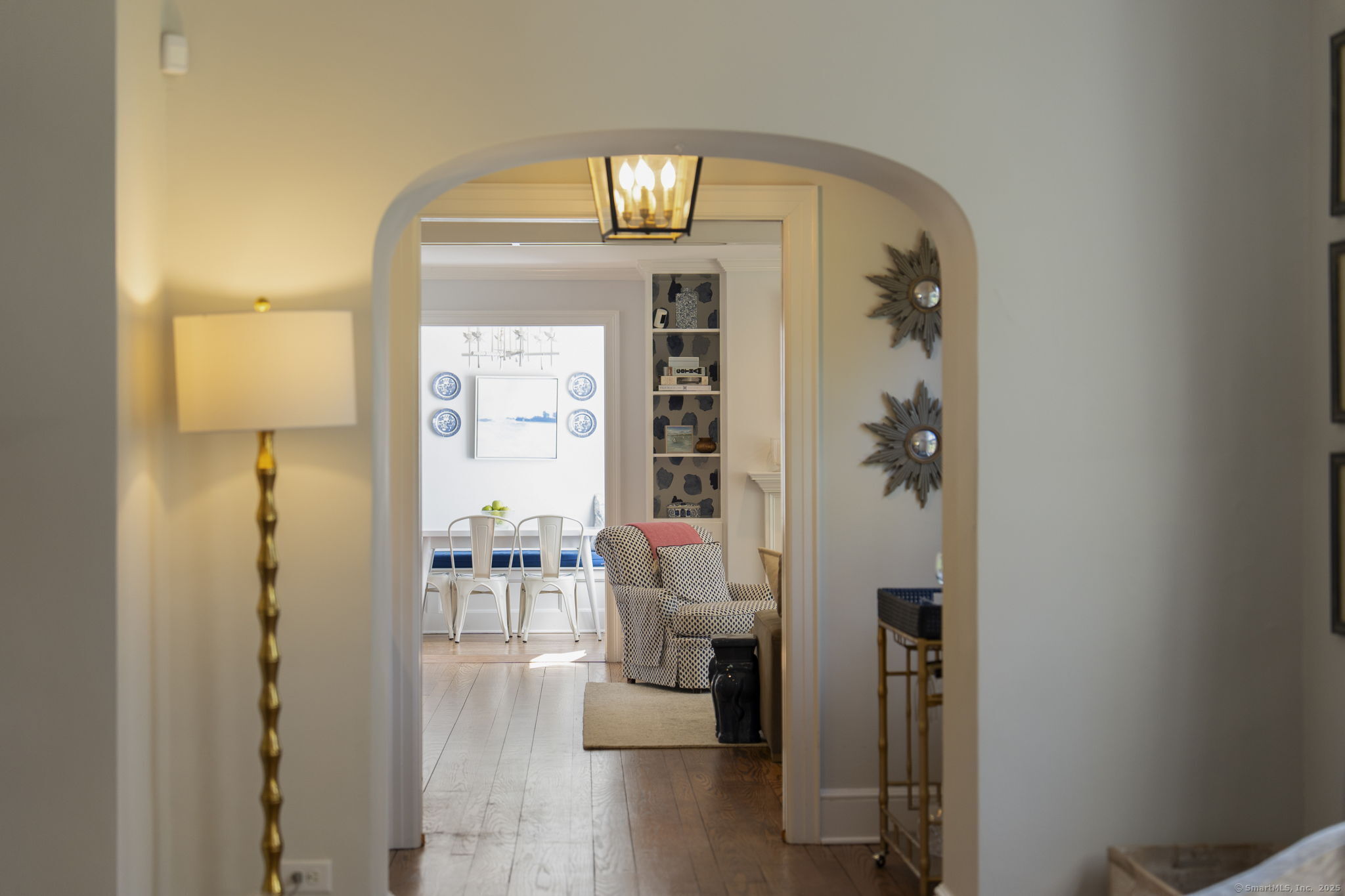 9 High Ridge Road
