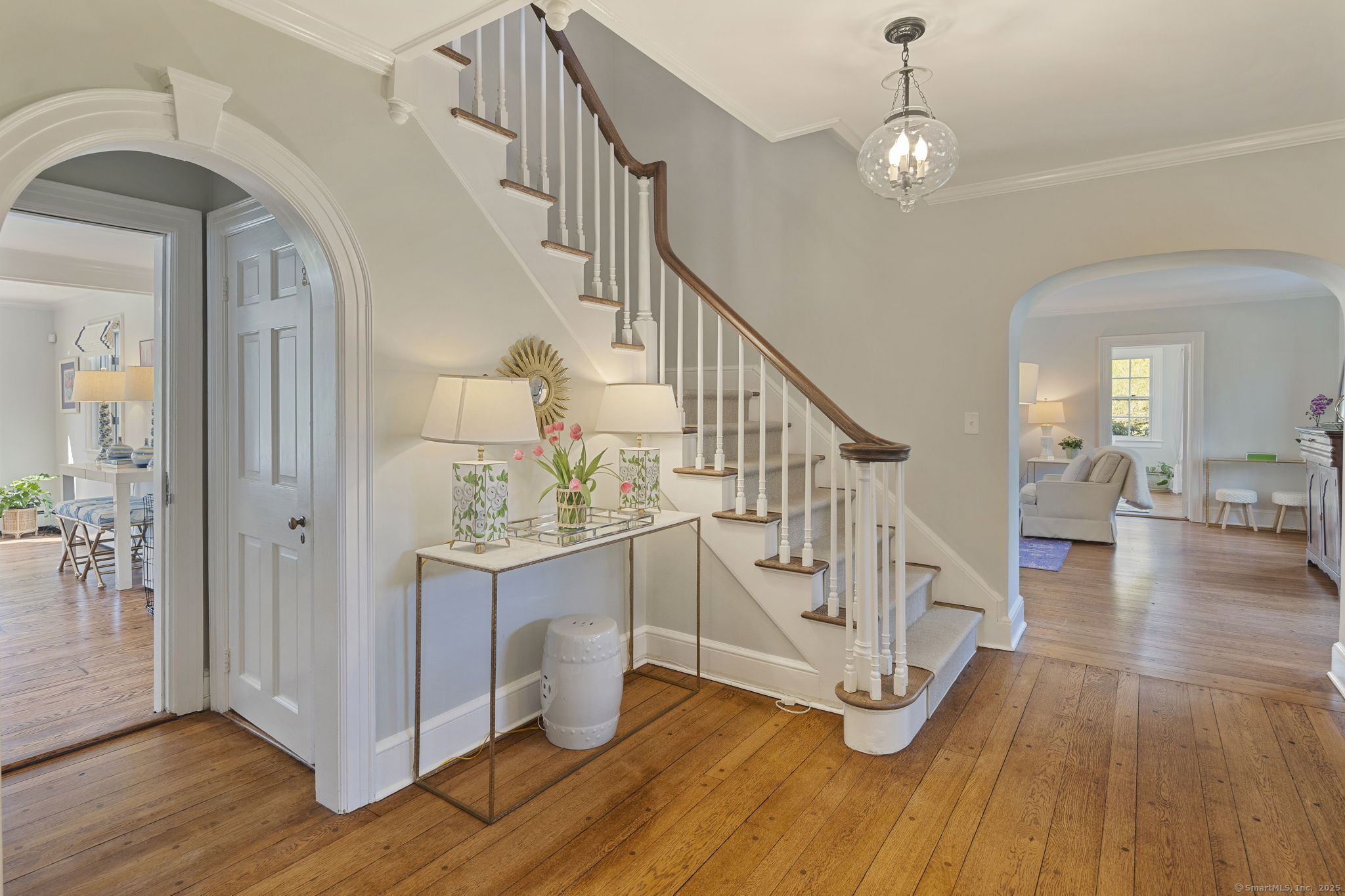 9 High Ridge Road
