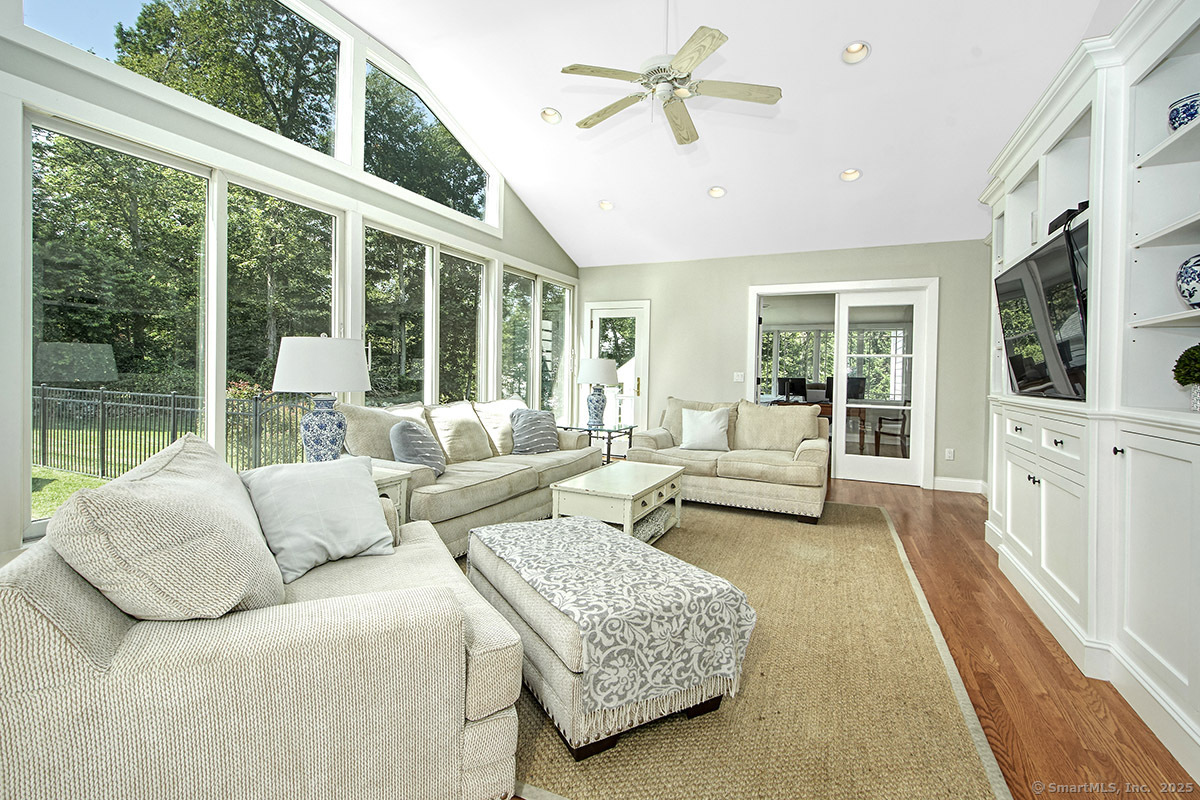 14 Jennifer Road