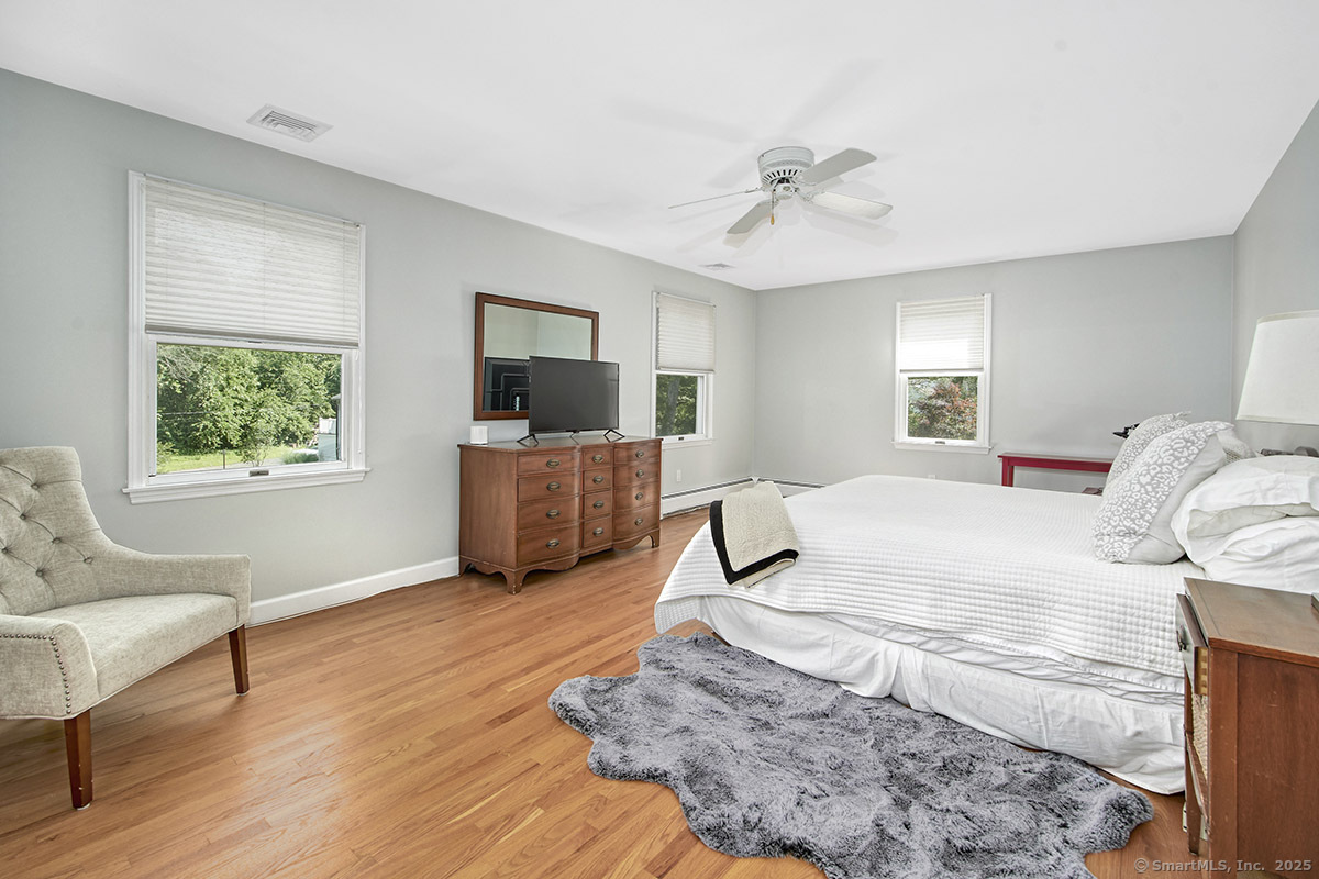 14 Jennifer Road