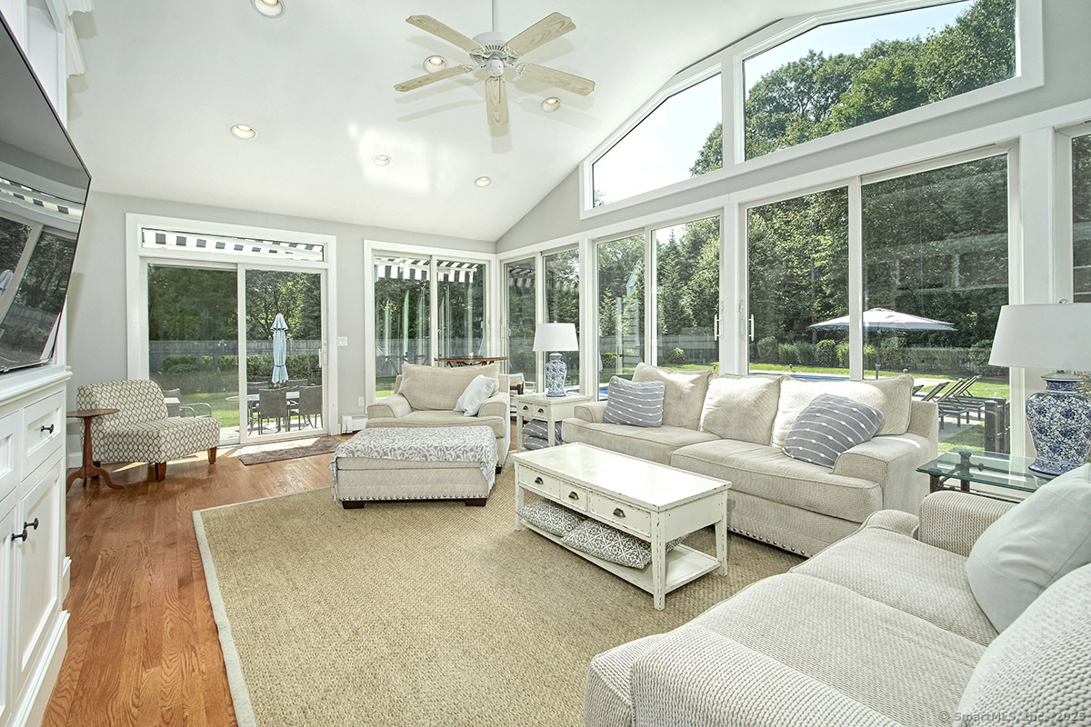 14 Jennifer Road