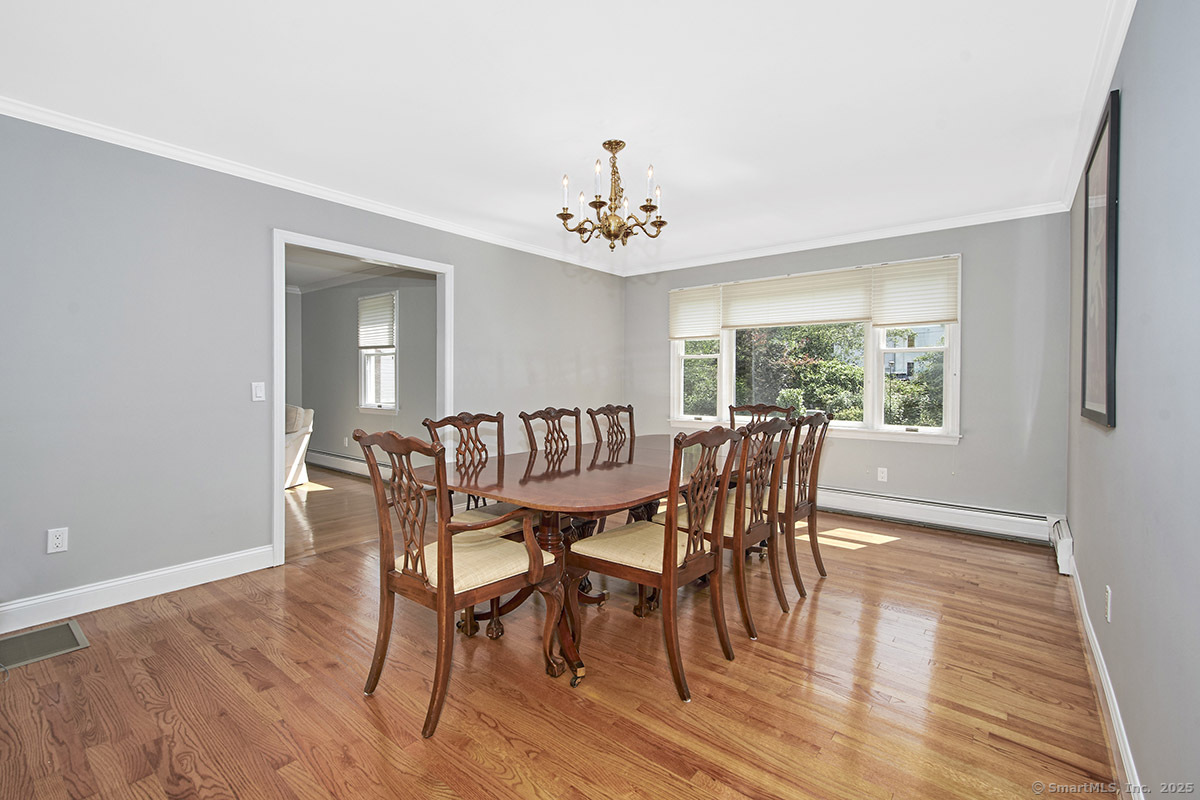 14 Jennifer Road