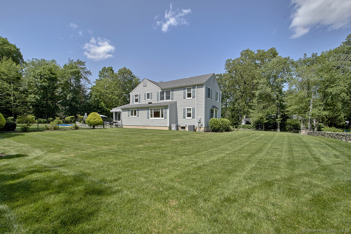 14 Jennifer Road