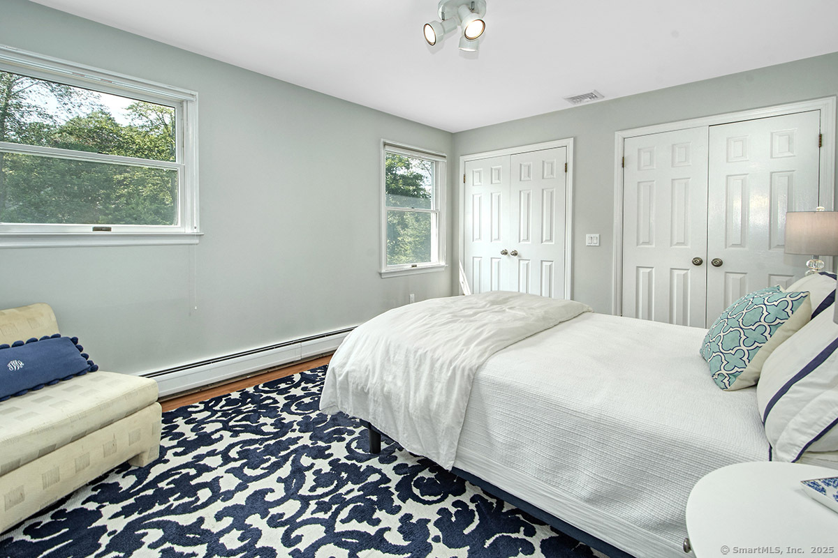 14 Jennifer Road