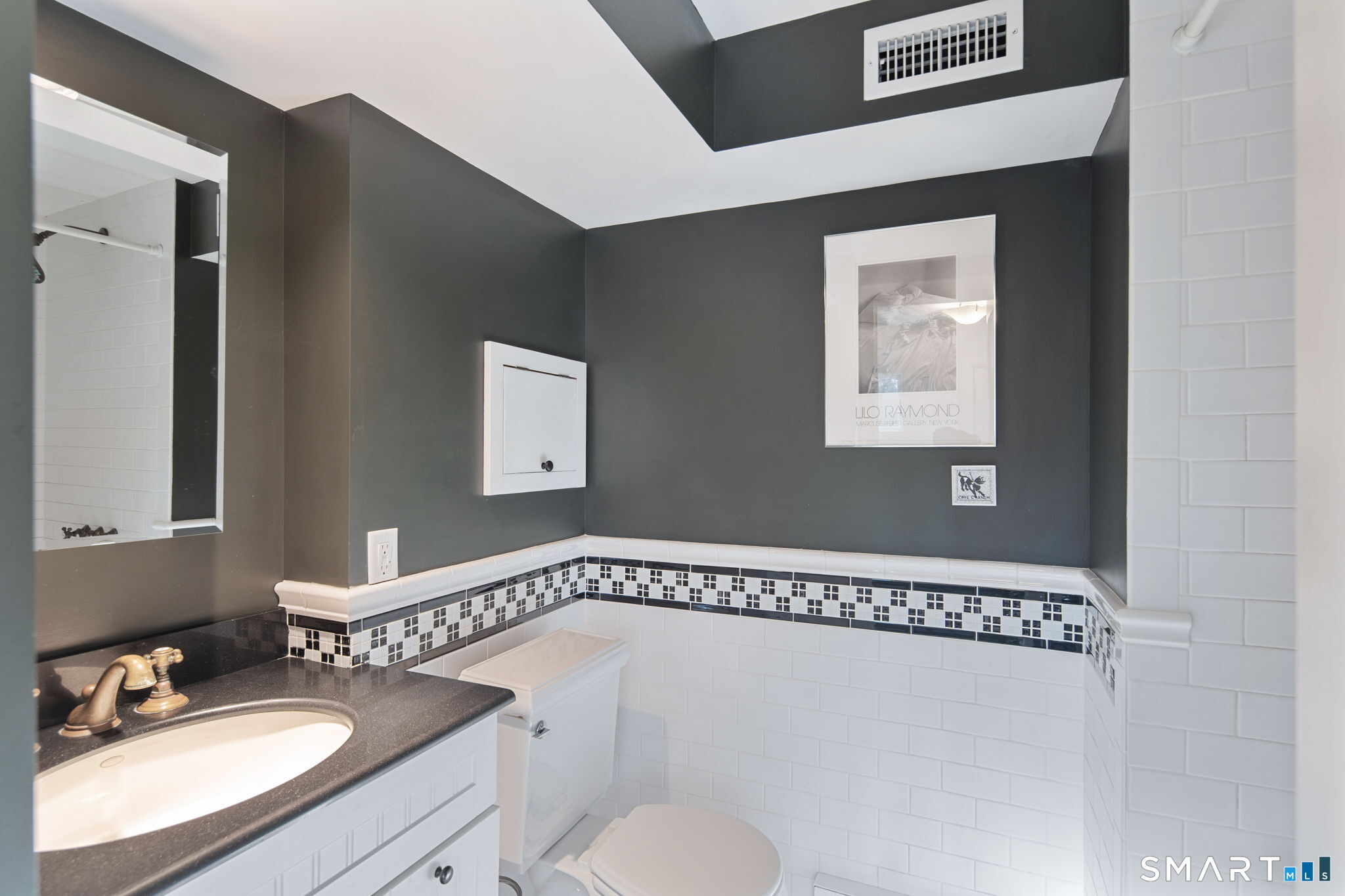 135 Comstock Hill Road